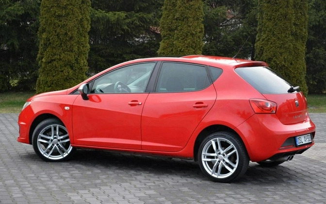 Seat Ibiza cena 26900 przebieg: 234100, rok produkcji 2012 z Borne Sulinowo małe 596